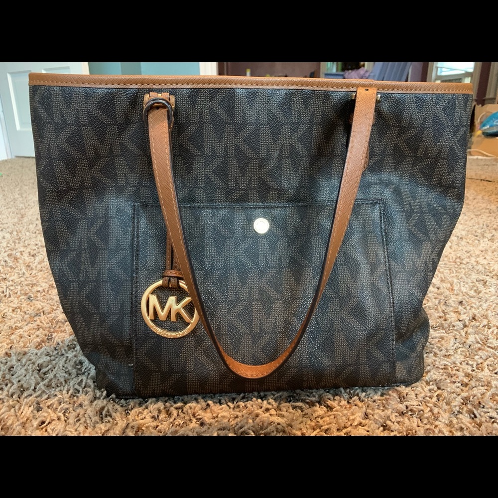Michael Kors tote